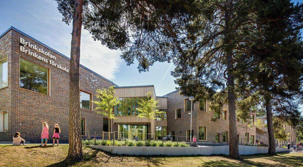 托育中心設(shè)計門頭要注意什么？